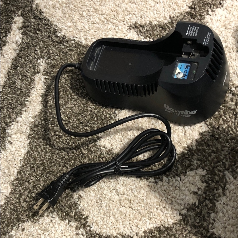 Rapid charger rOoMbA floorvac model#02004 battery charge iRobot - Picture 2 of 9